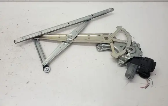 Lexus NX Front door window regulator with motor 8572078011 0620204992