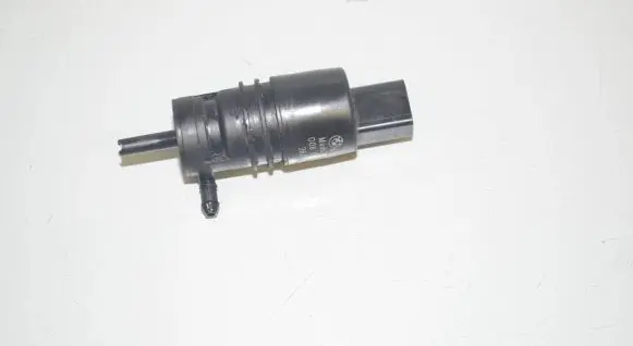 BMW 5 F10 F11 Windscreen/windshield washer pump 8362154 67128362154 67128377612