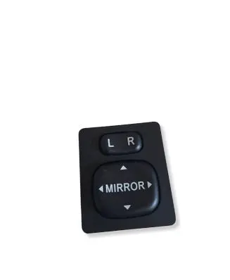 Toyota Corolla Verso AR10 Wing mirror switch 769746 183574