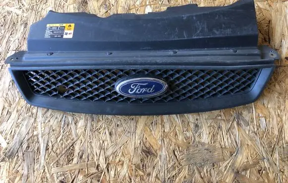 Ford Focus Front bumper upper radiator grill 4M518138AE 4M518200BJ 4M518200AJ