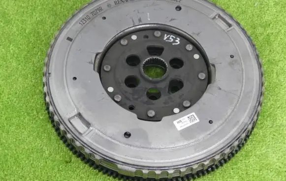 Mercedes-Benz Citan W415 Flywheel 123107079R