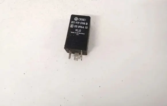 Volkswagen Golf II Other relay 811919098b