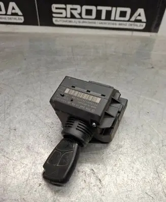 Mercedes-Benz C W203 Ignition lock 2095451908 33002418 33002419