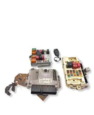 Fiat Ducato Engine ECU kit and lock set 0281014211 41U61L07 51799353