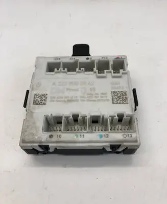 Mercedes-Benz EQS V297 Door control unit/module A2239000942