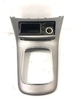 Toyota Avensis T250 Car ashtray
