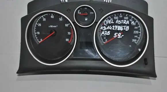 Speedometer (instrument cluster)