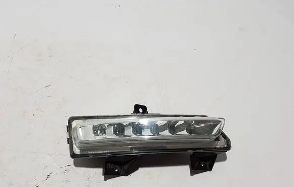 Renault Megane III Front reflector 266000984r