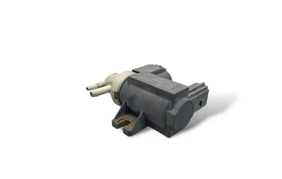 Audi A6 S6 C6 4F Turbo solenoid valve 8E0906627C