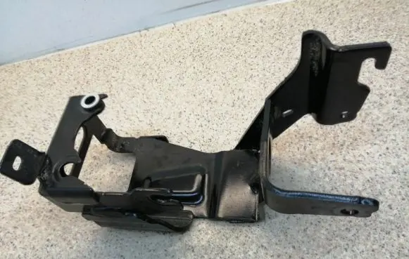 Opel Corsa F ABS pump bracket 9827491480