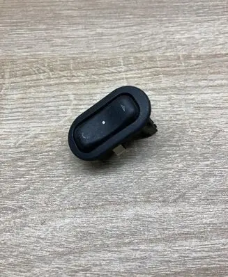 Opel Zafira A Electric window control switch 90561388 13363100