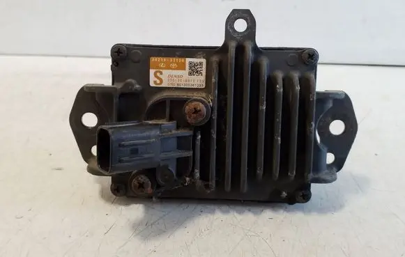Toyota Corolla E210 E21 Distronic sensor radar 8821033120 2301008013
