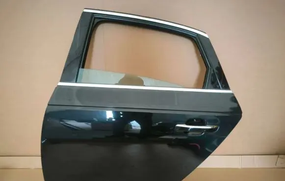 Audi A4 S4 B9 Rear door
