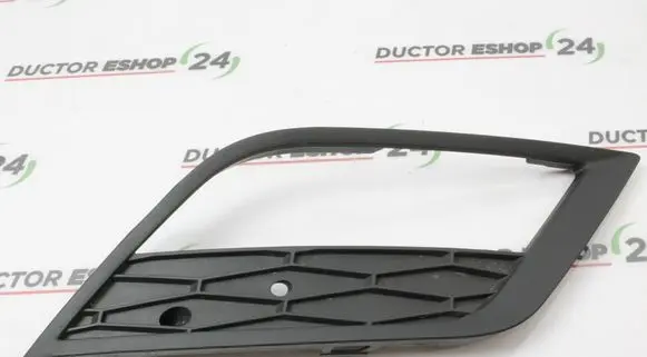 Seat Leon (5F) Front fog light trim/grill 5F0853666A 5F0853666