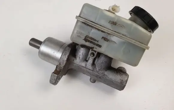 Mercedes-Benz A W169 Brake fluid reservoir A1698300202