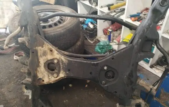 Mercedes-Benz Vito Viano W447 Front subframe