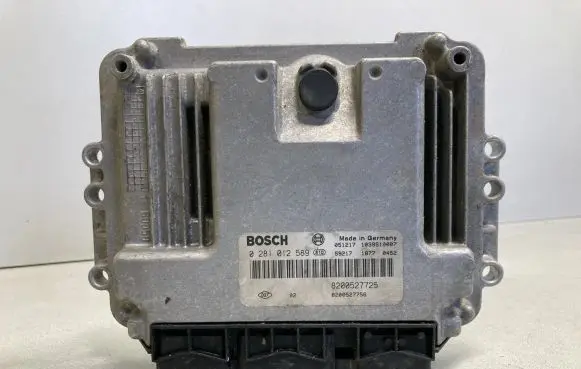 Renault Scenic II - Grand scenic II Engine control unit/module 0281012589 8200527725