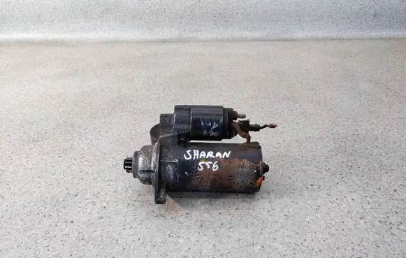 Volkswagen Sharan Starter motor 02A911023R50 02A911023R
