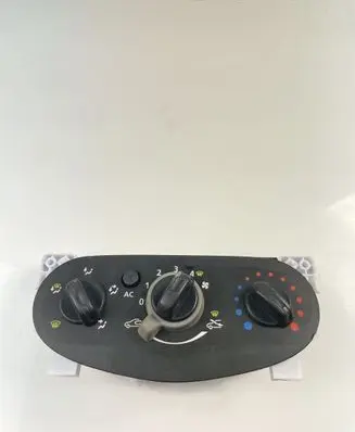 Dacia Sandero Interior fan control switch N106278B