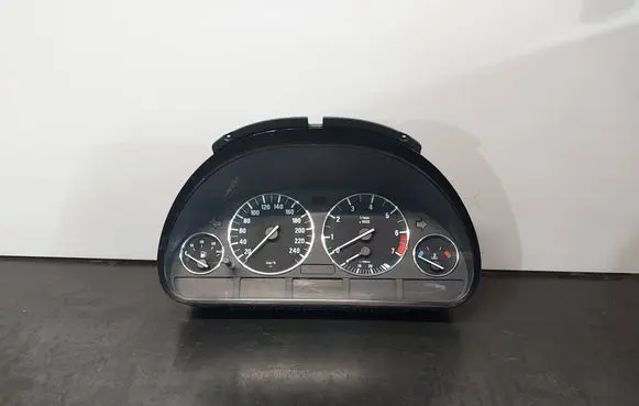 BMW 5 E39 Speedometer (instrument cluster) 6907015 62116907015