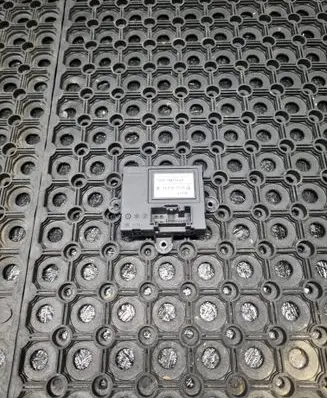 Ford Mondeo MK IV Door control unit/module 7G9T14B534AD 14C236AC 0507917300