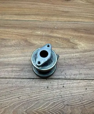 Porsche Cayenne (9PA) EGR valve 022131101 3064724561