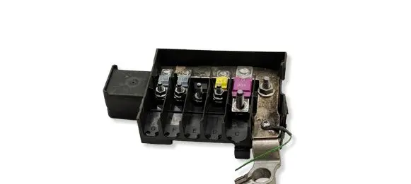 Audi A5 Fuse module 8B3915459D 46132