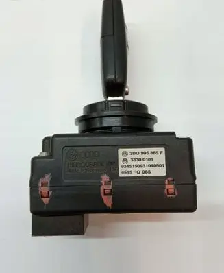 Volkswagen Touareg I Ignition lock 3D0905865E