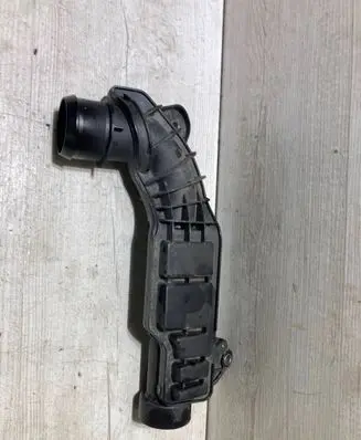 Intercooler hose/pipe
