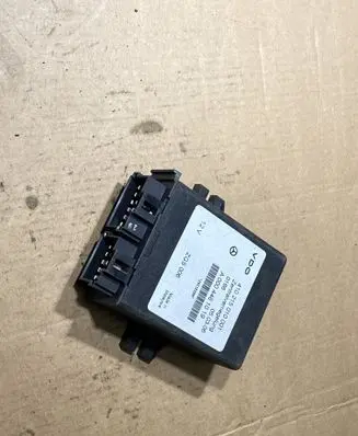 Mercedes-Benz Sprinter W906 Door central lock control unit/module A0004461019 0004461019