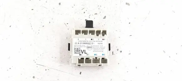 Mercedes-Benz E W213 Door control unit/module 2139004009 2139005213