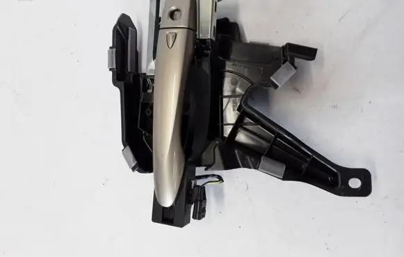 Renault Kadjar Front door exterior handle 806071597R