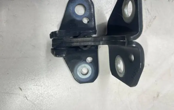 Dodge Durango Rear door lower hinge 85674F 6614