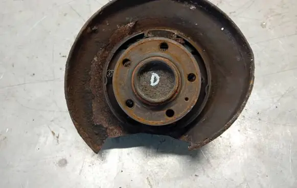 Volvo S60 Rear wheel hub spindle/knuckle 