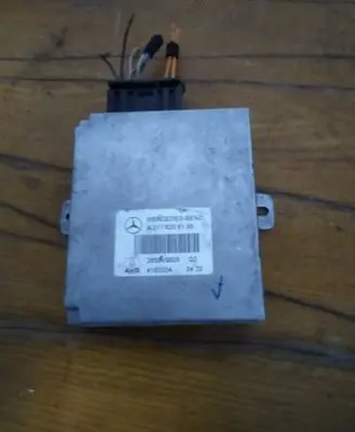 Mercedes-Benz E W211 Comfort/convenience module A2118206185