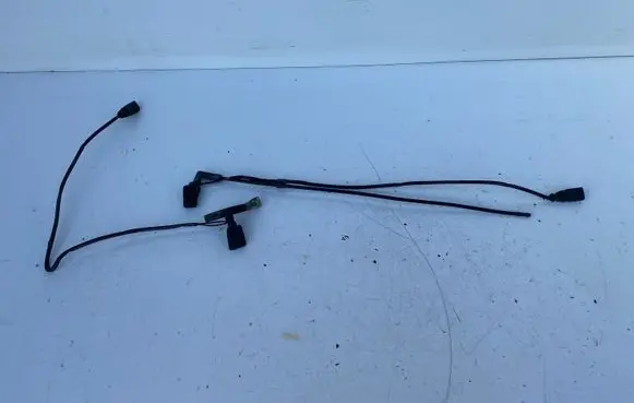 Windshield washer spray nozzle