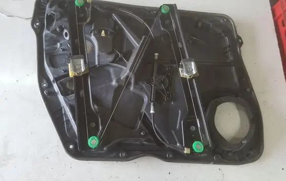 Mercedes-Benz ML W166 Front door window regulator with motor