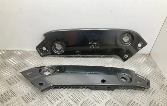 Volkswagen Jetta VI Radiator support slam panel bracket 5C6805931 5C0805932