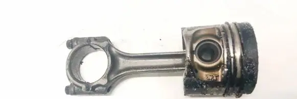 Chrysler Voyager Piston with connecting rod