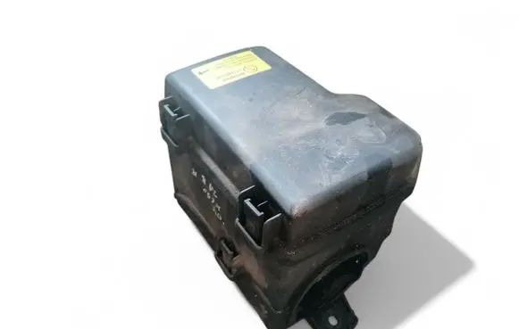 Volvo XC90 Engine control unit box 8645259 9452547