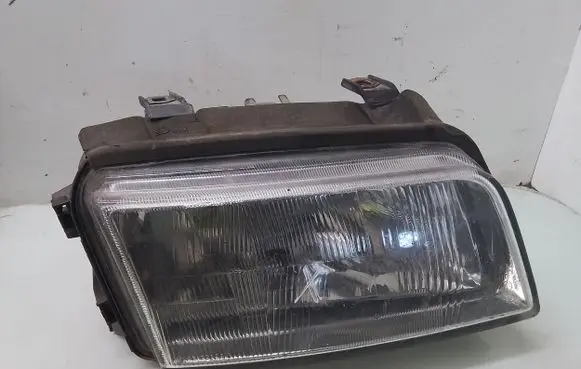 Audi A4 S4 B5 8D Headlight/headlamp