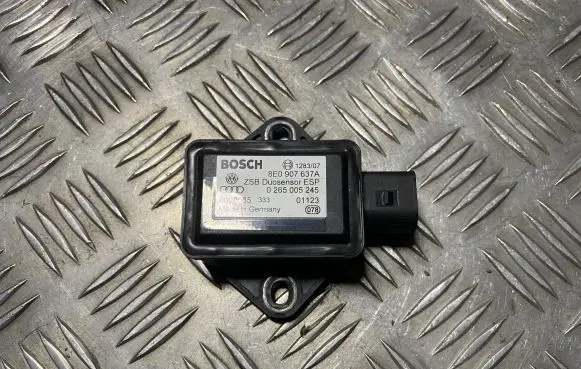 Audi A6 S6 C5 4B ESP acceleration yaw rate sensor 8E0907637A 0265005245 0008585