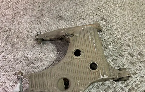 Land Rover Discovery 5 Rear upper control arm/wishbone HPLA5B530AB