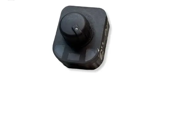 Audi A4 S4 B7 8E 8H Wing mirror switch 8E0959565