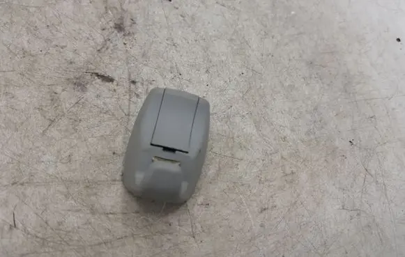 BMW 5 E60 E61 Sun visor clip/hook/bracket NOCODE