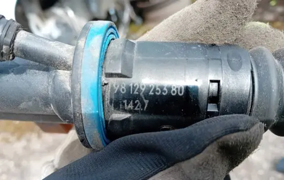 Citroen C4 Cactus Clutch slave cylinder 9812925380 71427