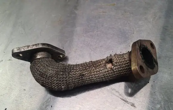 Audi A6 S6 C5 4B EGR valve line/pipe/hose