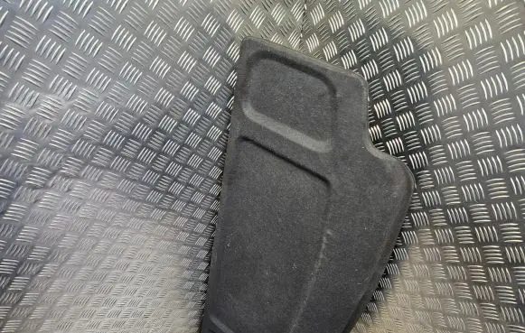 Toyota Yaris Verso Rear windscreen sun blind/shade 6433052030