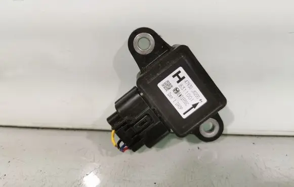Nissan X-Trail T31 ESP acceleration yaw rate sensor 47930JG200