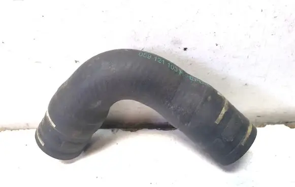 Audi A8 S8 D4 4H Air intake hose/pipe 059121103H